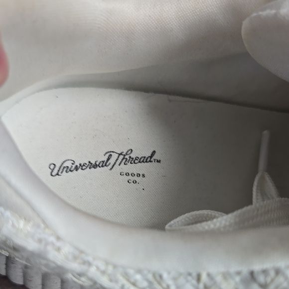 Universal Thread Cream Knit Sneakers with Chunky Sole - Picture 6 of 7